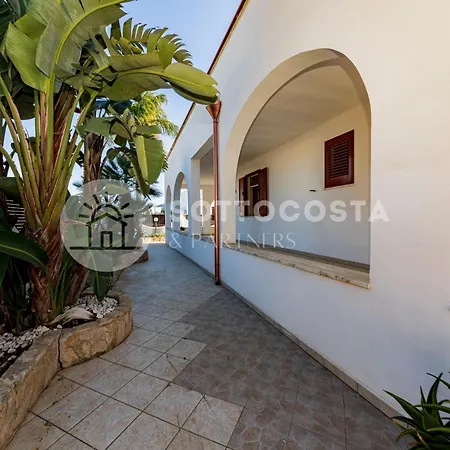 Giorni Salentini Frühstückspension 4*