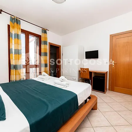 Frühstückspension Giorni Salentini 4*